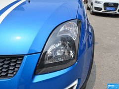 2015款 1.5L 自动 限定版