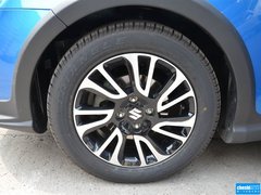 2015款 1.5L 自动 限定版