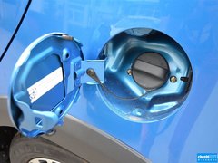 2015款 1.5L 自动 限定版