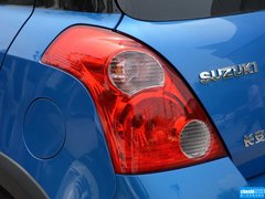 2015款 1.5L 自动 限定版