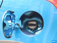 2015款 1.5L 自动 限定版