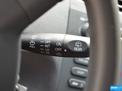 2015款 1.5L 自动 限定版