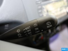 2015款 1.5L 自动 限定版