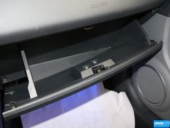2015款 1.5L 自动 限定版