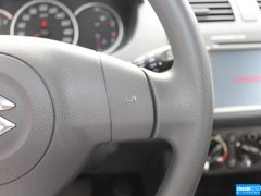 2015款 1.5L 自动 限定版