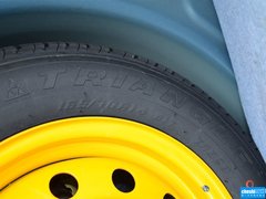 2015款 1.5L 自动 限定版