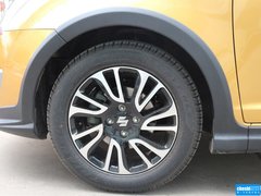2015款 1.5L 手动 限定版
