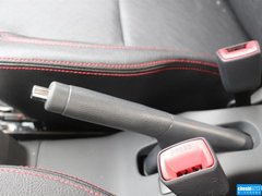 2015款 1.5L 手动 限定版