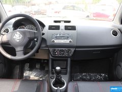 2015款 1.5L 手动 限定版