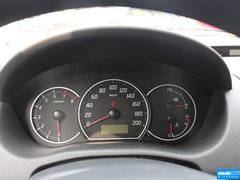 2015款 1.5L 手动 限定版