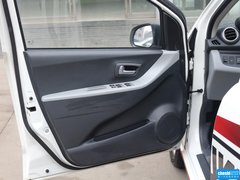 2015款 1.0L 自动 限定款