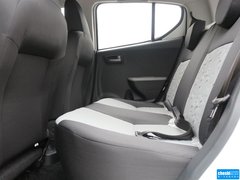 2015款 1.0L 自动 限定款
