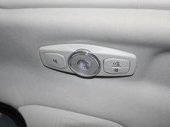 2015款 两厢 1.6L 手动 舒适型