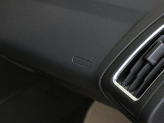 2015款 两厢 1.6L 手动 舒适型