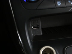 2015款 两厢 1.6L 手动 舒适型
