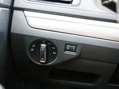 2015款 1.6L 自动 豪华版