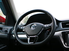 2015款 1.6L 自动 豪华版