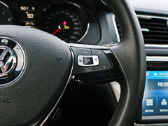 2015款 1.6L 自动 豪华版