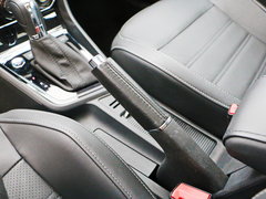 2015款 1.6L 自动 豪华版