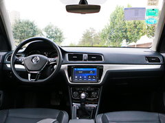 2015款 1.6L 自动 豪华版