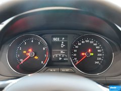 2015款 1.6L 自动 舒适版