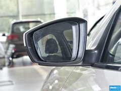 2015款 230TSI DSG舒适版