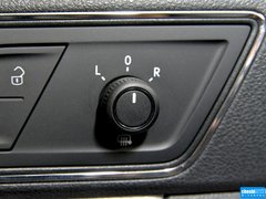 2015款 230TSI DSG舒适版