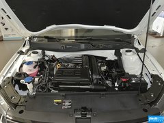2015款 230TSI DSG舒适版