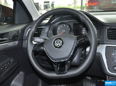 2015款 230TSI DSG舒适版
