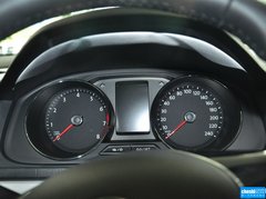 2015款 230TSI DSG舒适版