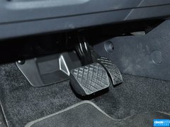 2015款 230TSI DSG舒适版