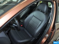 2015款 230TSI DSG舒适版