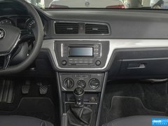 2015款 230TSI 手动 舒适版