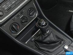 2015款 230TSI 手动 舒适版
