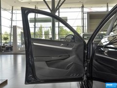 2015款 230TSI 手动 舒适版