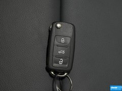 2015款 230TSI 手动 舒适版