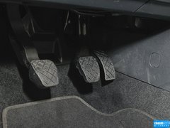 2015款 230TSI 手动 舒适版