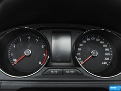 2015款 1.6L 自动 豪华型