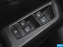 2015款 1.6L 自动 豪华型