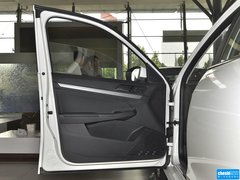 2015款 1.6L 自动 舒适型