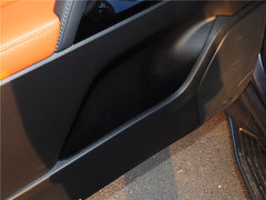 2015款 5.7L 570 美规版