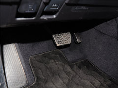 2015款 5.7L 570 美规版