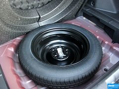 2015款 1.5T 手动 尊贵型