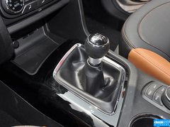 2015款 1.5T 手动 豪华型