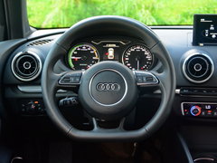 2015款 Sportback e-tron 舒适型