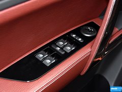 2015款 2.0T 自动 尊贵型