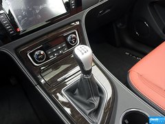 2015款 2.0T 手動(dòng) 尊貴型