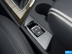 2015款 1.5T 手动 旗舰型