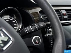 2015款 1.5T 手动 尊贵型