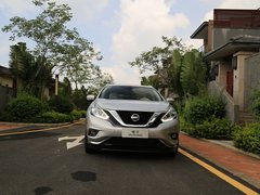 2015款 2.5 XV四驱混动旗舰版